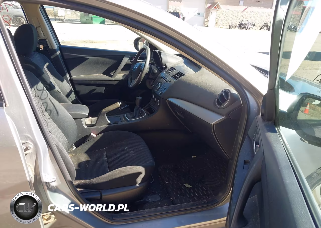 2013 Mazda Mazda3 I Touring VIN:JM1BL1LPXD1741917 - 5