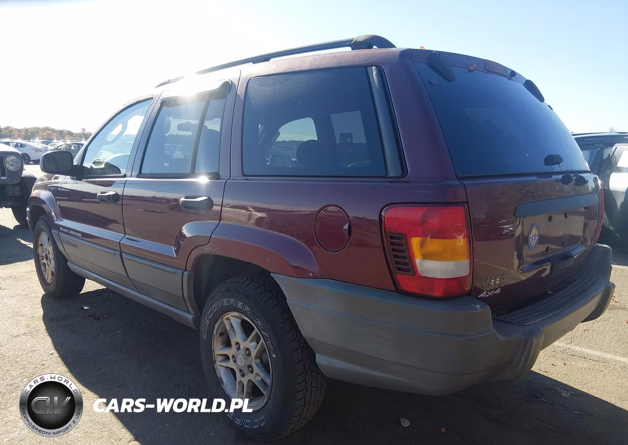 2003 Jeep Grand Cherokee Laredo VIN:1J4GW48S83C557830 - 3
