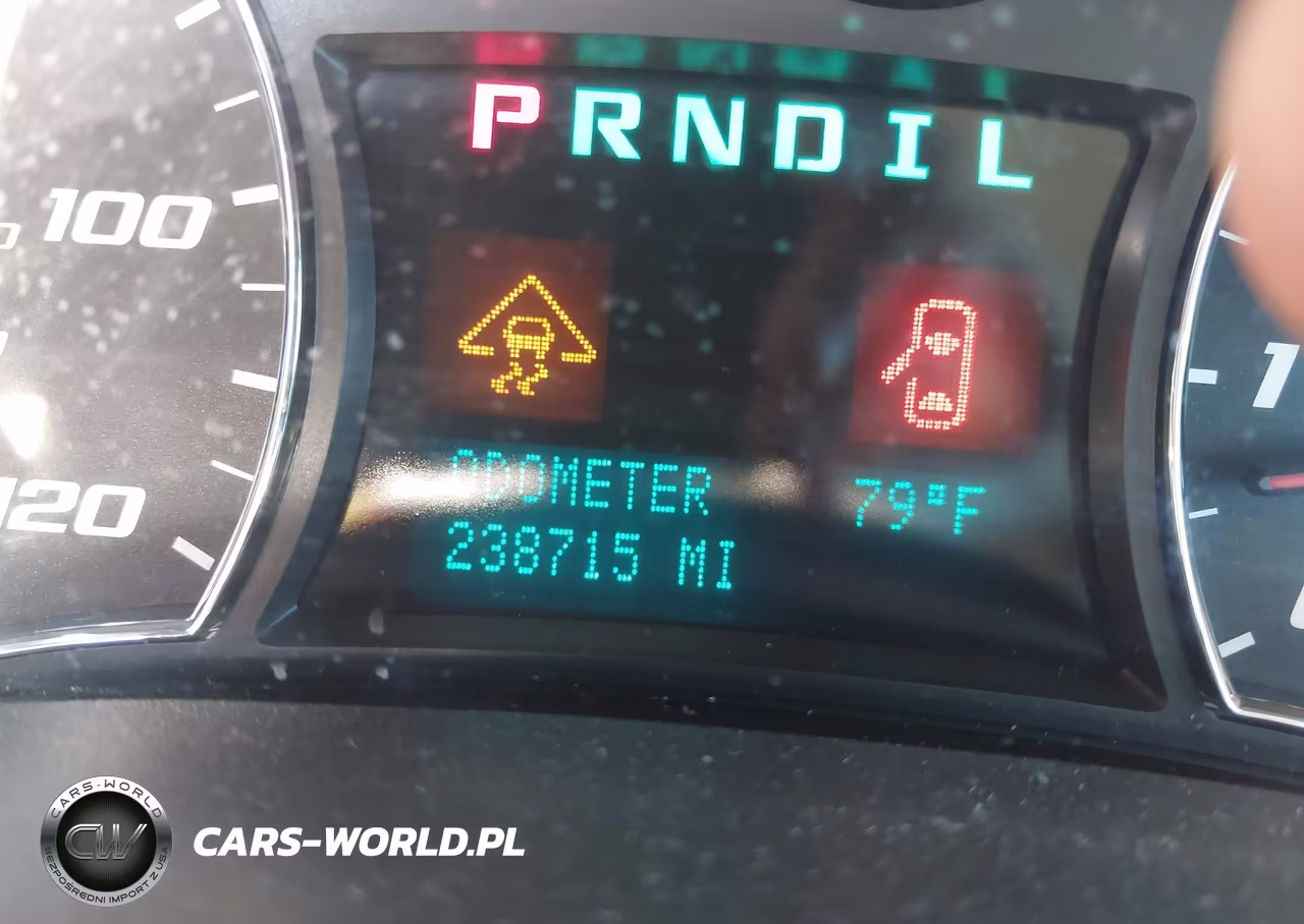 2007 Chevrolet Equinox Ls VIN:2CNDL13F376117017 - 12