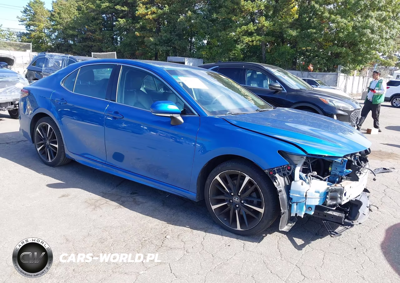 2018 Toyota Camry Xse – zdjęcie 1 z 18