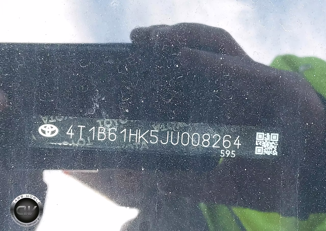 2018 Toyota Camry Xse VIN:4T1B61HK5JU008264 - 18