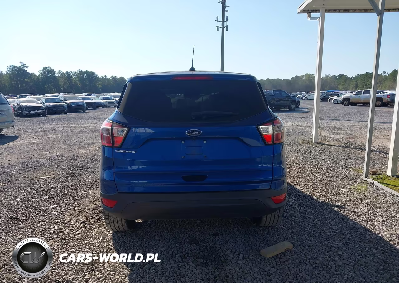 2018 Ford Escape S VIN:1FMCU0F7XJUD31020 - 17