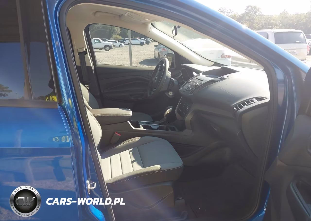 2018 Ford Escape S VIN:1FMCU0F7XJUD31020 - 5