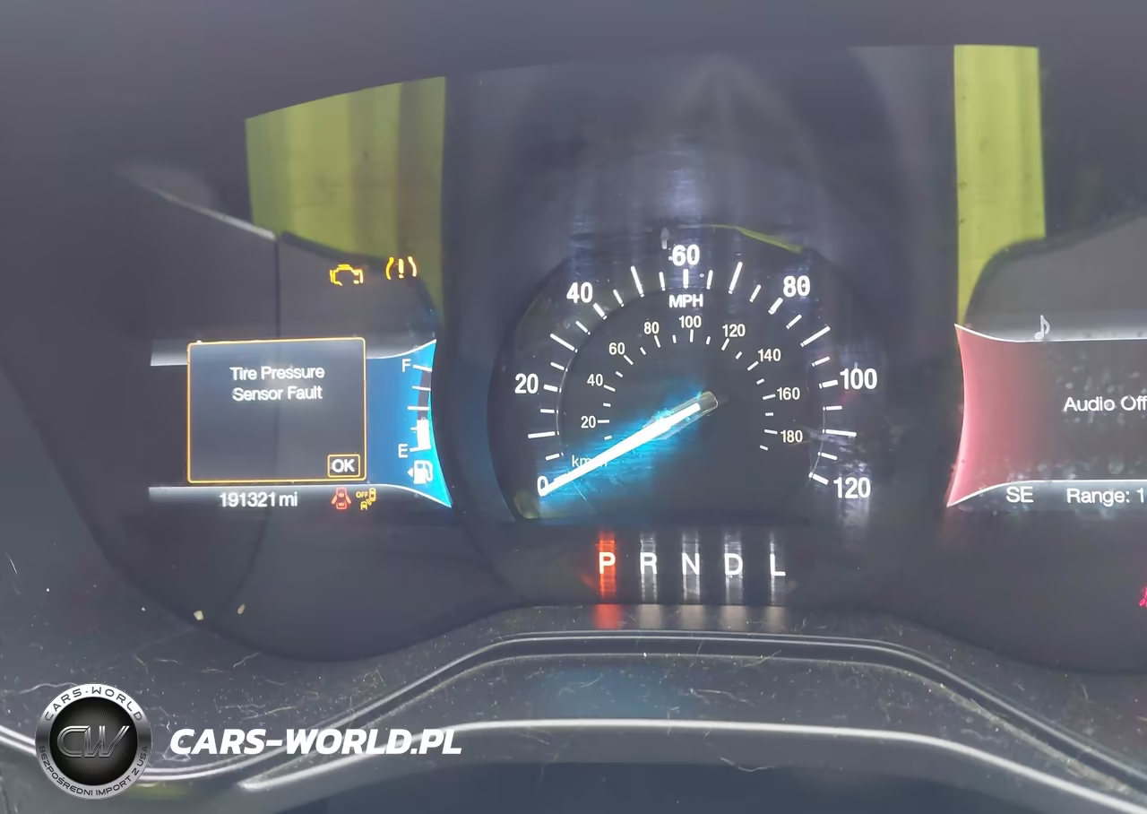 2020 Ford Fusion Hybrid Titanium VIN:3FA6P0RU3LR139660 - 7