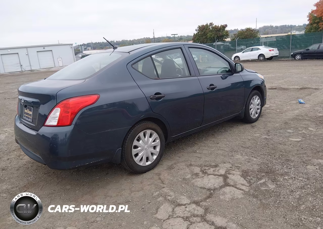 2015 Nissan Versa 1.6 S VIN:3N1CN7AP6FL893843 - 4