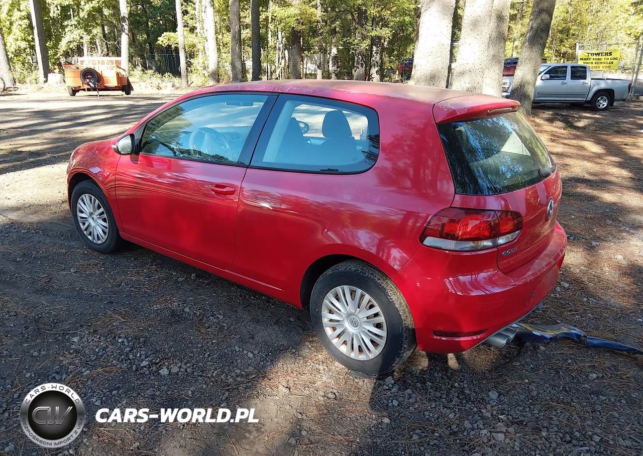 2011 Volkswagen Golf 2.5L 2-Door VIN:WVWAA7AJ3BW196954 - 3