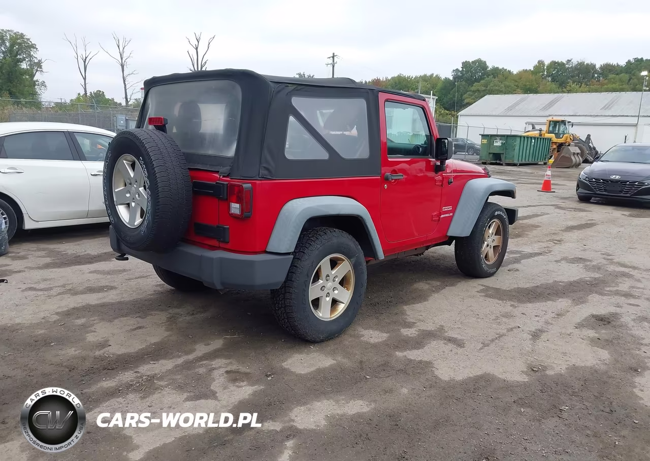 2012 Jeep Wrangler Sport VIN:1C4AJWAG0CL130704 - 4