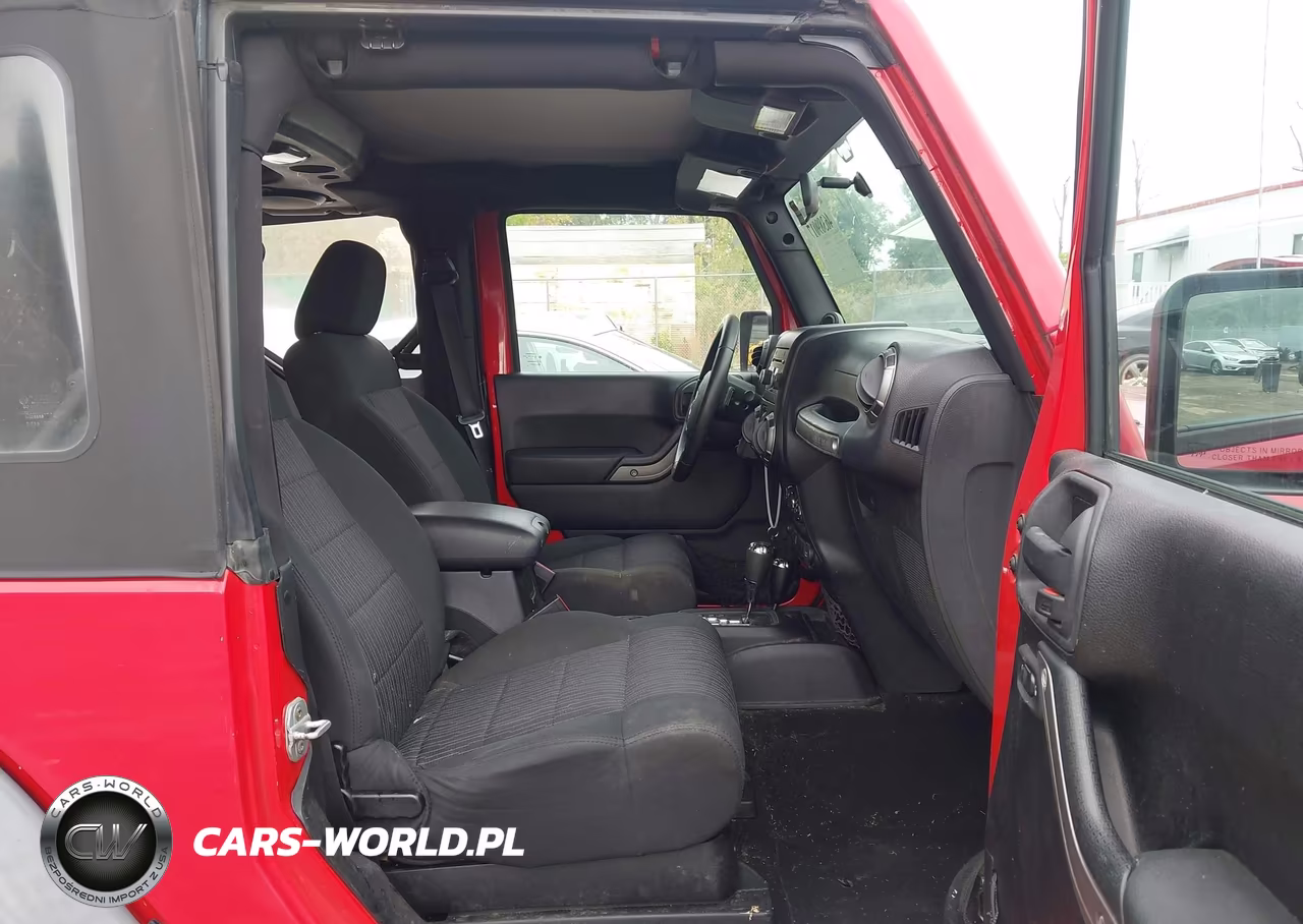 2012 Jeep Wrangler Sport VIN:1C4AJWAG0CL130704 - 5