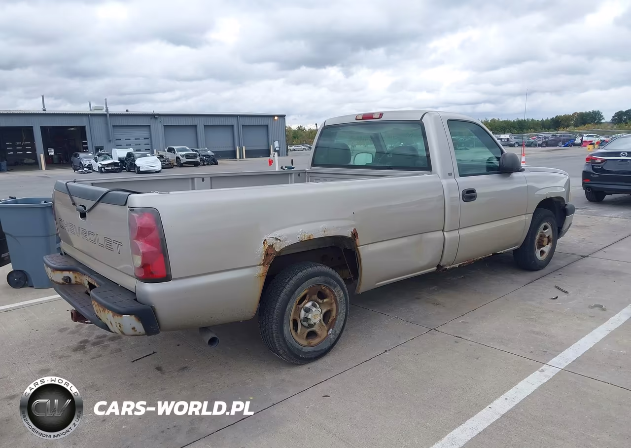 2004 Chevrolet Silverado 1500 Work Truck VIN:1GCEC14X64Z300685 - 4