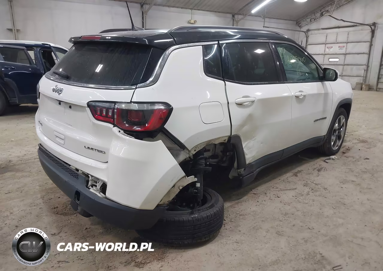 2019 Jeep Compass Limited 4X4 VIN:3C4NJDCB1KT669830 - 4