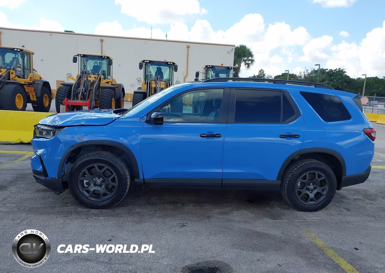2025 Honda Pilot Trailsport VIN:5FNYG1H63SB104483 - 14