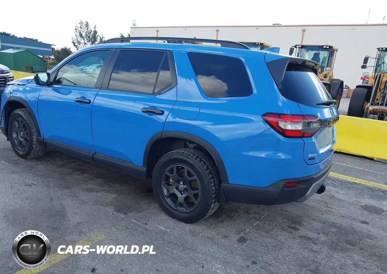 2025 Honda Pilot Trailsport VIN:5FNYG1H63SB104483 - 3