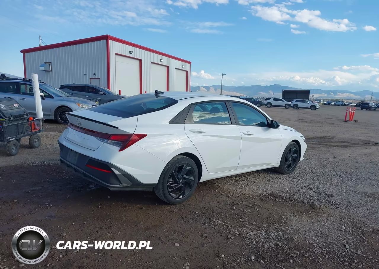 2026 Hyundai Elantra Sel Sport VIN:KMHLM4DGXTU171170 - 4
