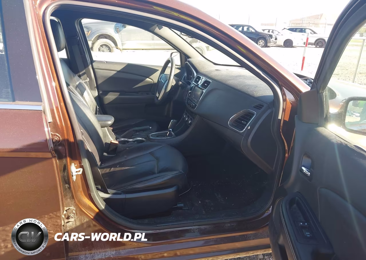 2012 Chrysler 200 Limited VIN:1C3CCBCG7CN211300 - 5