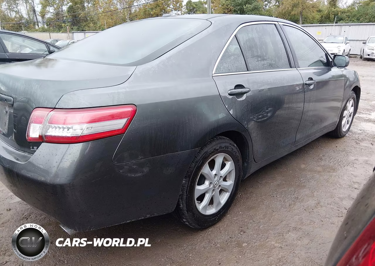 2010 Toyota Camry Le V6 VIN:4T1BK3EKXAU116116 - 4