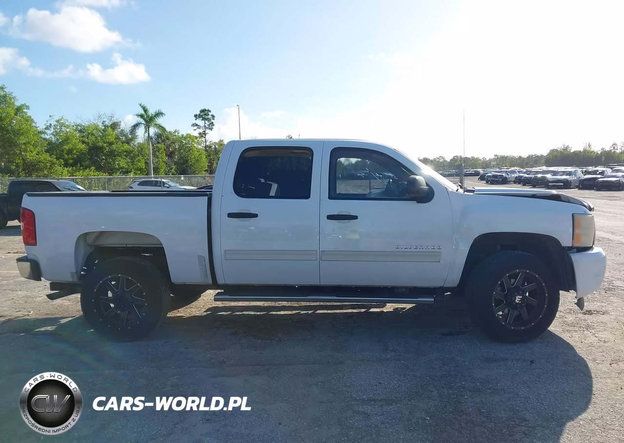 2011 Chevrolet Silverado 1500 Lt VIN:3GCPCSEA6BG152107 - 13