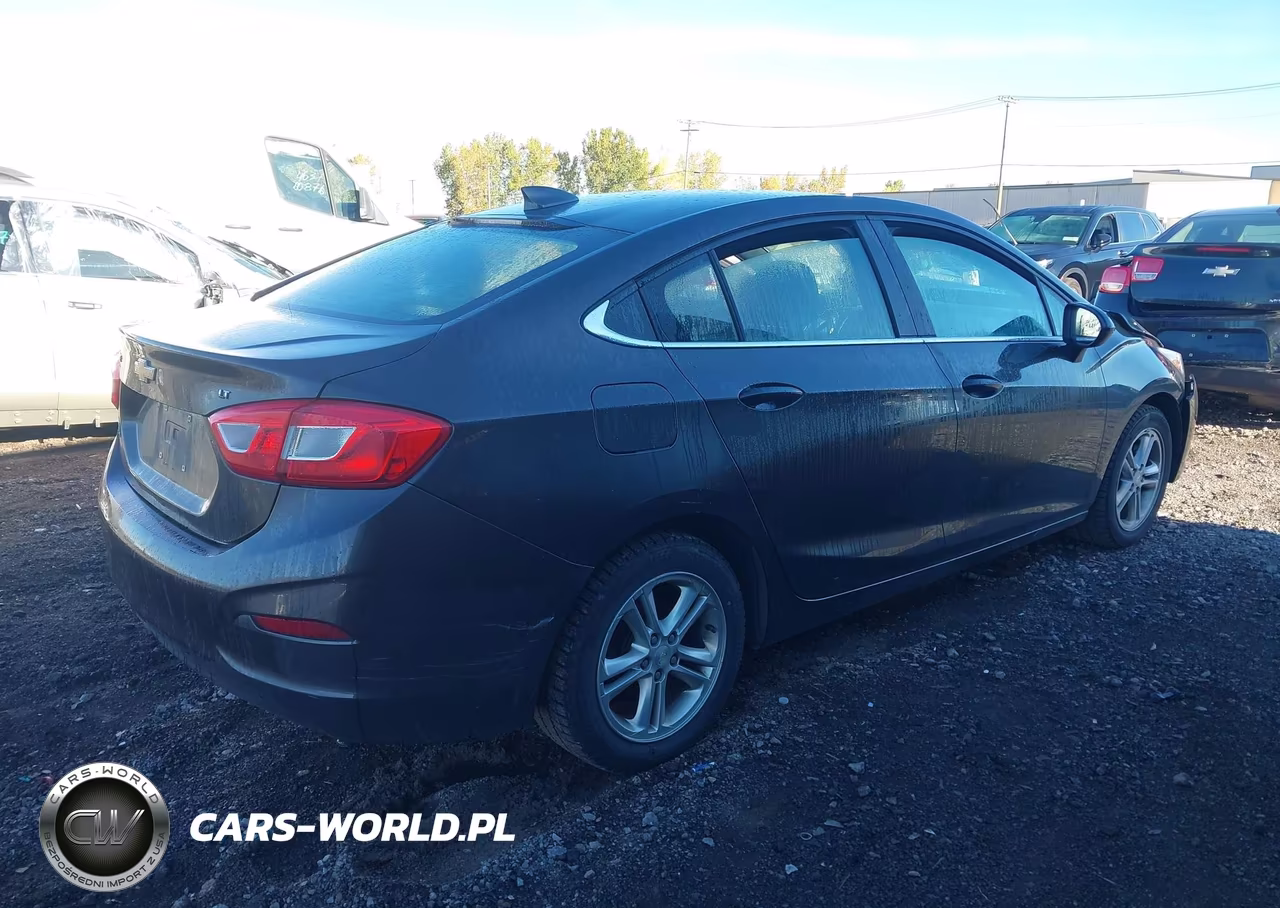 2017 Chevrolet Cruze Lt Auto VIN:1G1BE5SM4H7251395 - 4