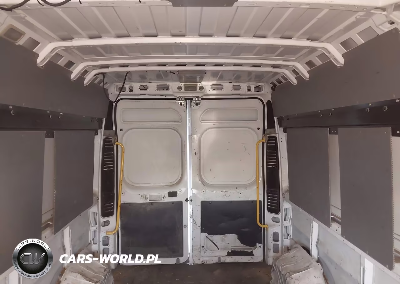 2018 Ram Promaster 2500 High Roof 159 Wb VIN:3C6TRVDG6JE160665 - 8