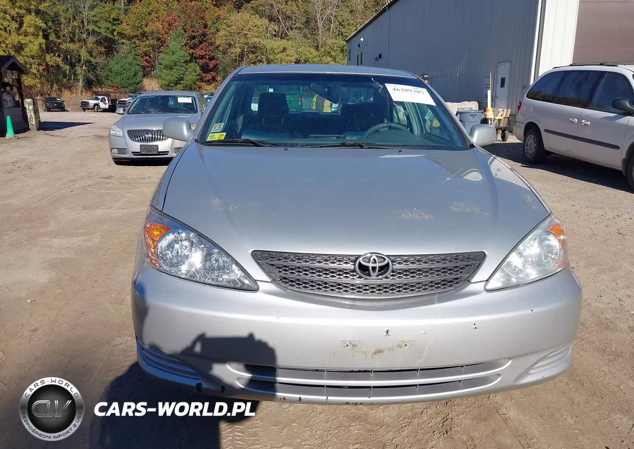 2002 Toyota Camry Le VIN:4T1BE32KX2U043830 - 6