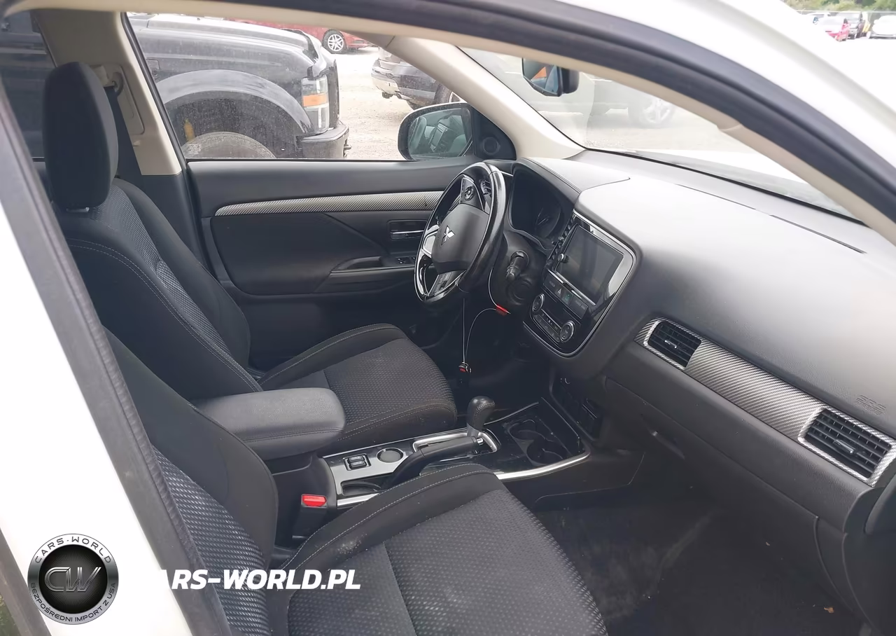 2017 Mitsubishi Outlander Se-Sel VIN:JA4AD3A38HZ005807 - 5