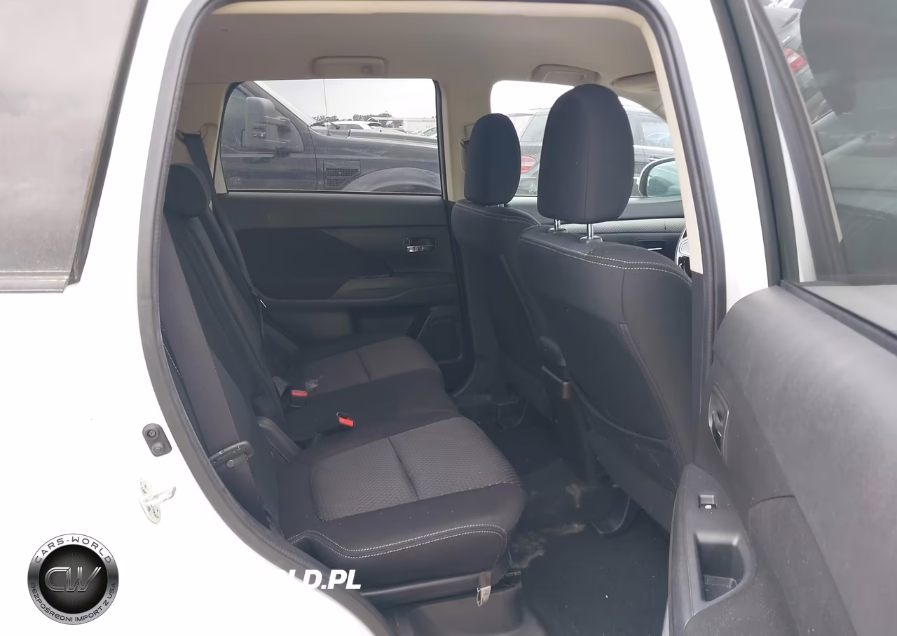 2017 Mitsubishi Outlander Se-Sel VIN:JA4AD3A38HZ005807 - 8