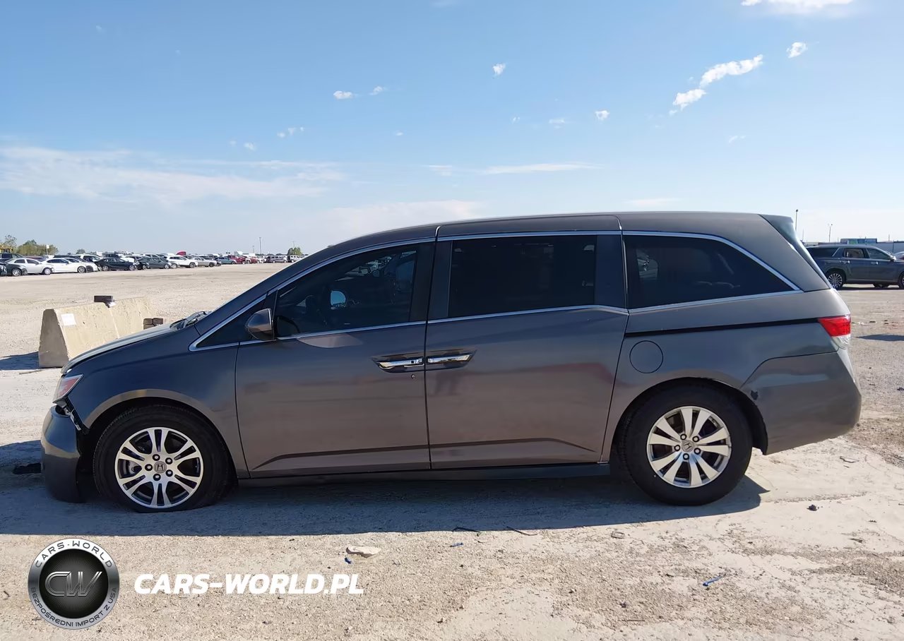 2015 Honda Odyssey Ex VIN:5FNRL5H45FB103752 - 14