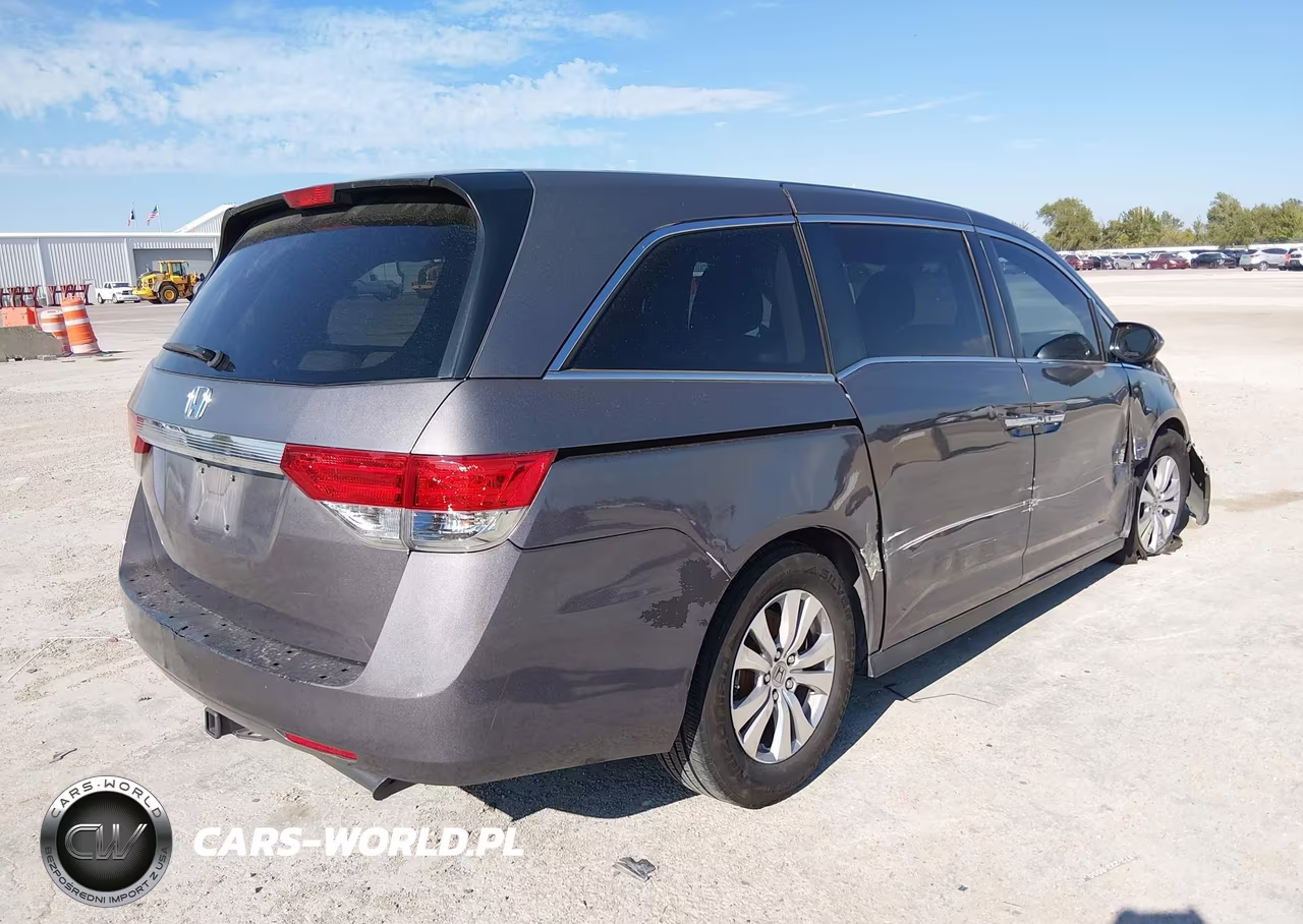 2015 Honda Odyssey Ex VIN:5FNRL5H45FB103752 - 4