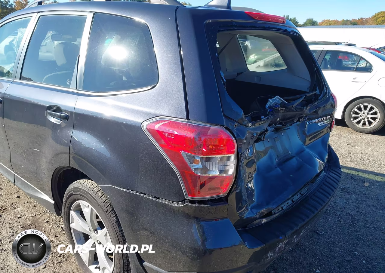 2016 Subaru Forester 2.5I Premium VIN:JF2SJADC7GH459457 - 17