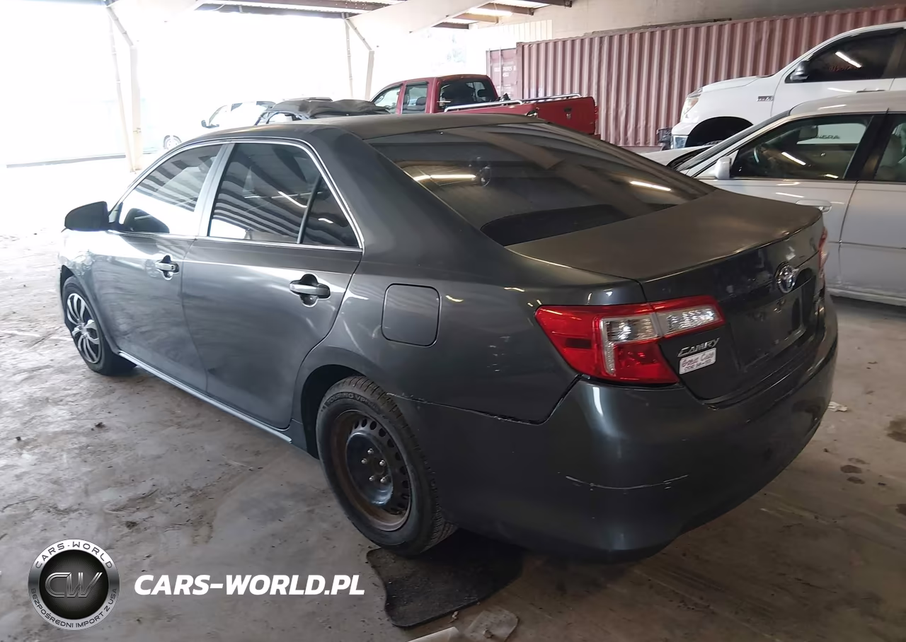 2012 Toyota Camry Hybrid Le VIN:4T1BD1FK1CU031374 - 3