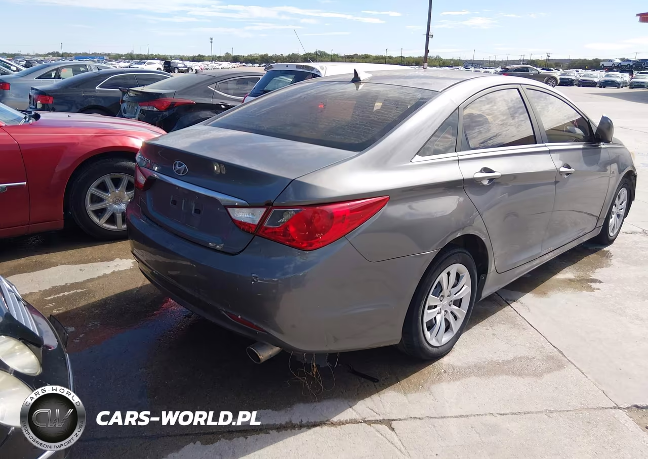 2011 Hyundai Sonata Gls VIN:5NPEB4AC2BH220438 - 4
