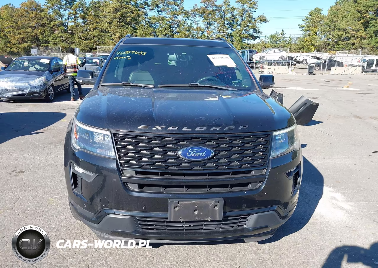 2018 Ford Explorer Sport VIN:1FM5K8GT7JGC60284 - 13