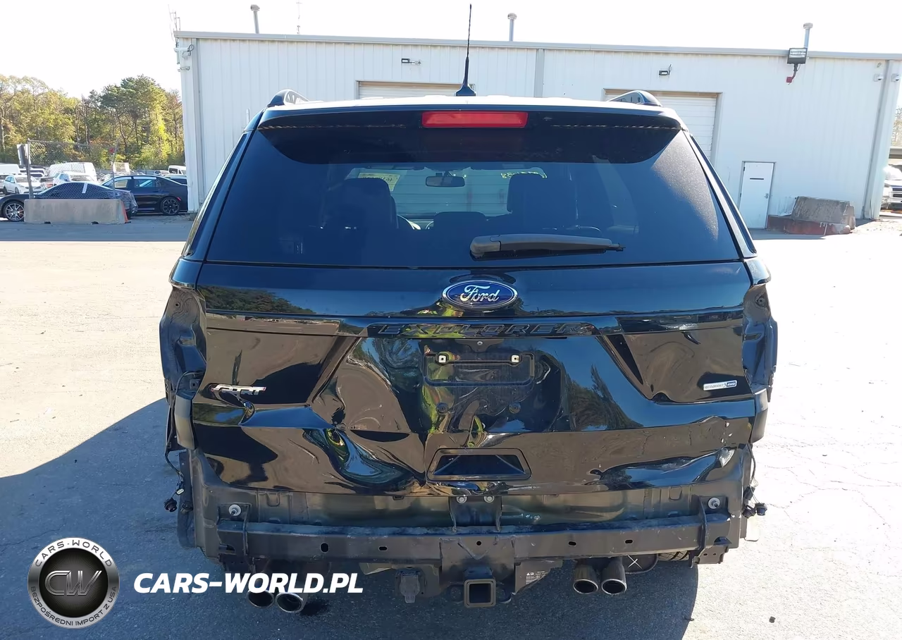 2018 Ford Explorer Sport VIN:1FM5K8GT7JGC60284 - 17
