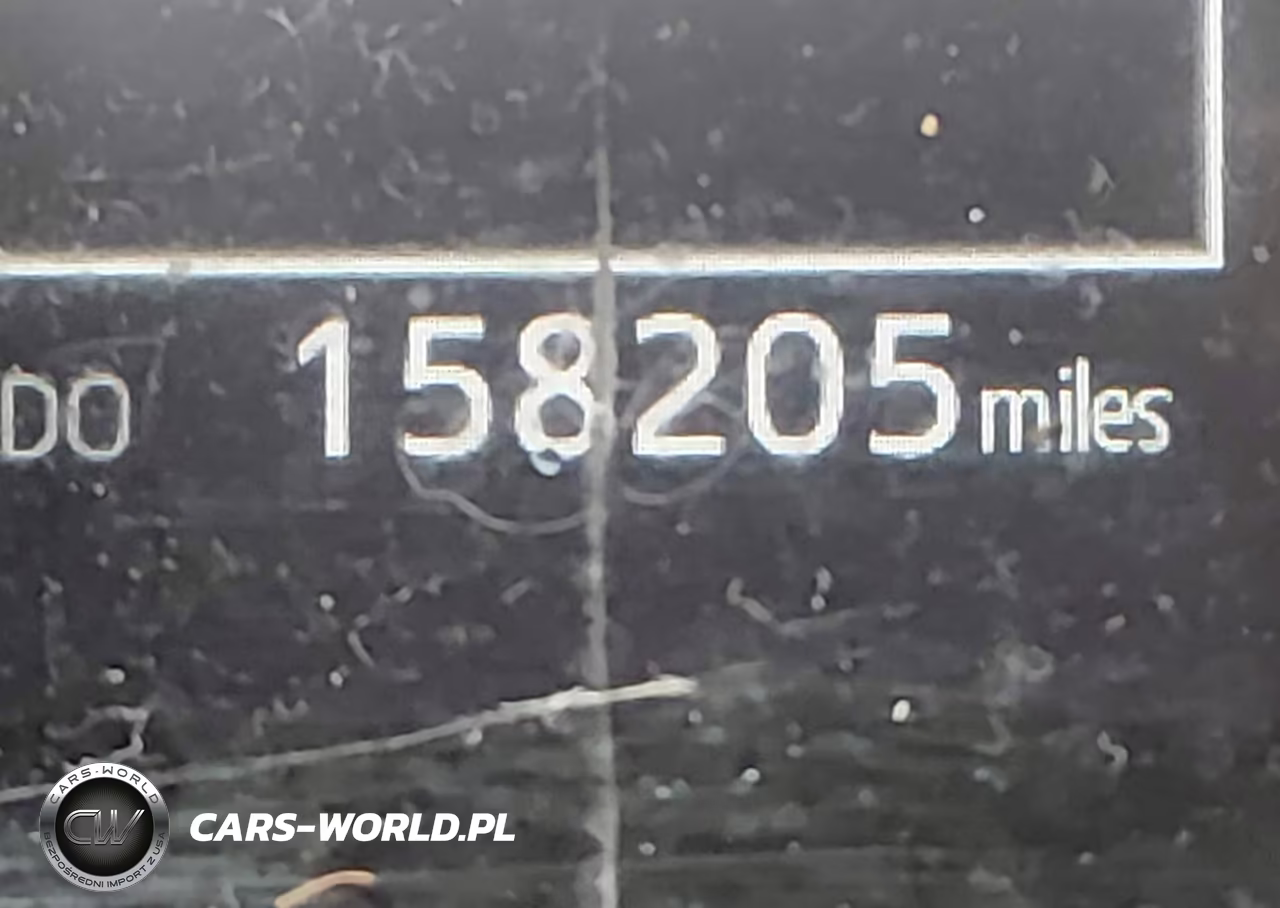2018 Toyota Camry Le VIN:4T1B11HK1JU560231 - 15