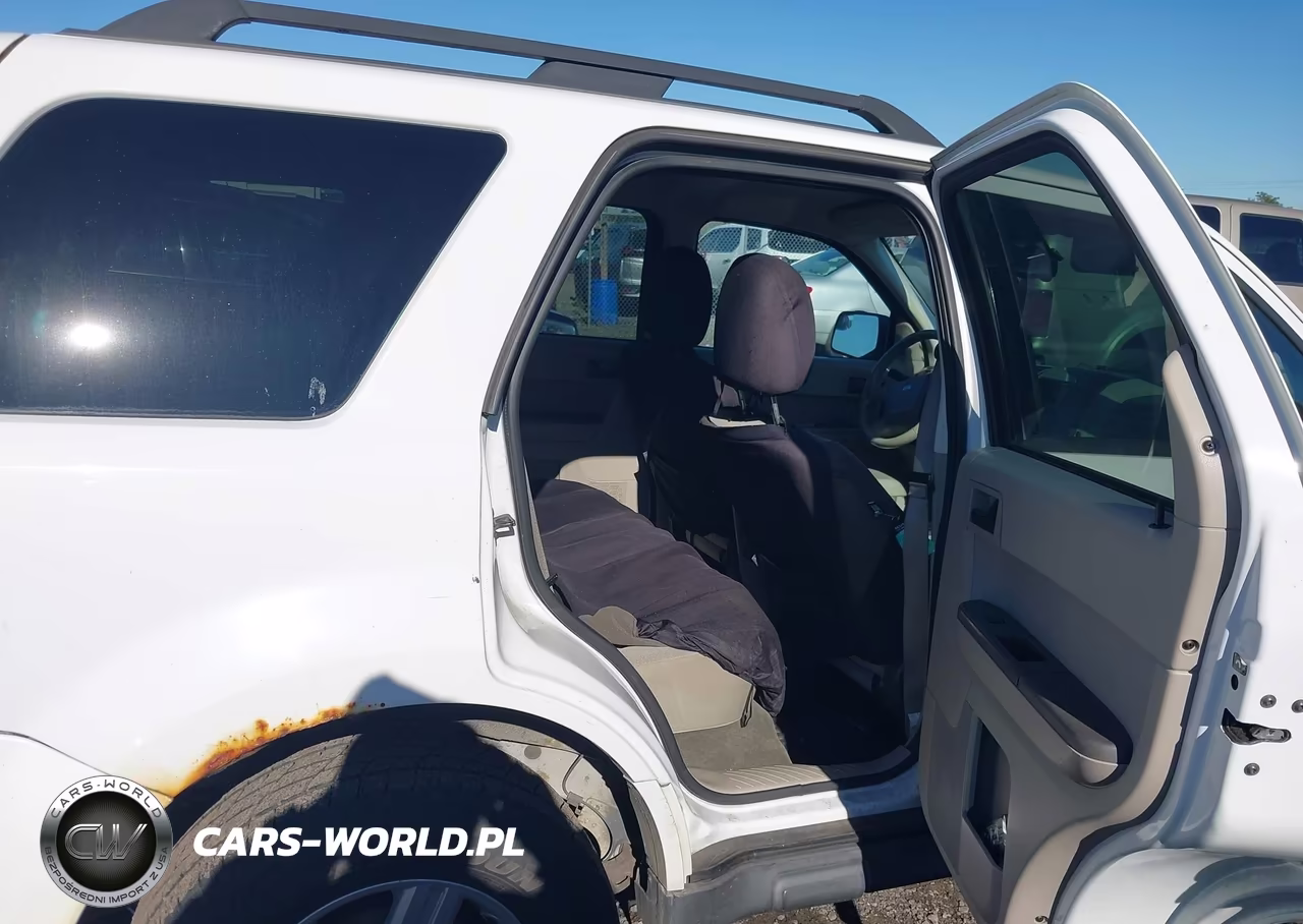 2011 Ford Escape Hybrid VIN:1FMCU5K3XBKB48813 - 8