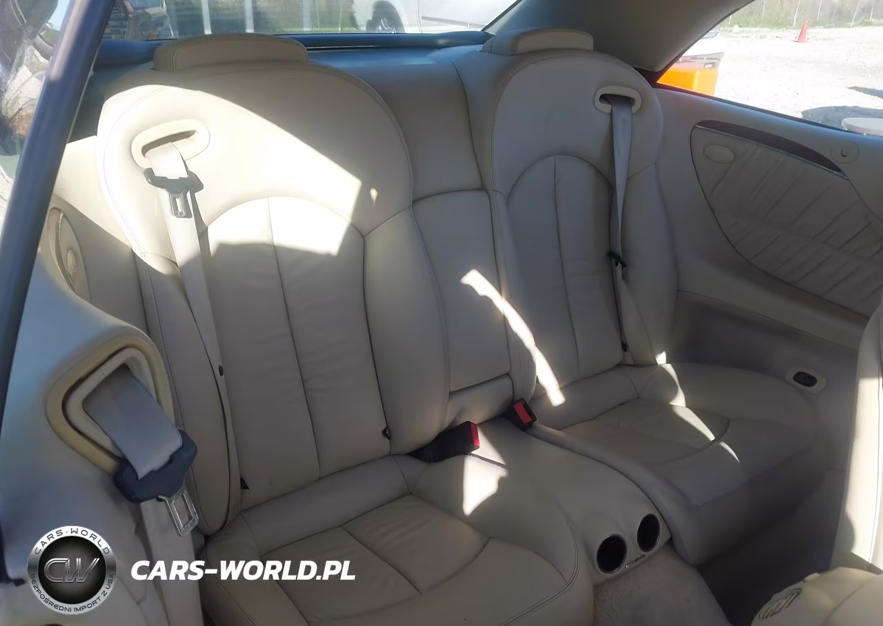 2009 Mercedes-Benz Clk 350 VIN:WDBTK56G49T103814 - 8