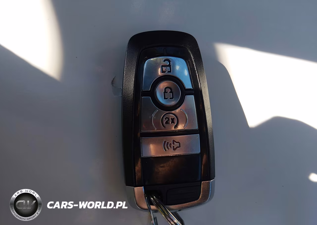 2024 Ford Bronco Sport Outer Banks VIN:3FMCR9C6XRRF53707 - 11