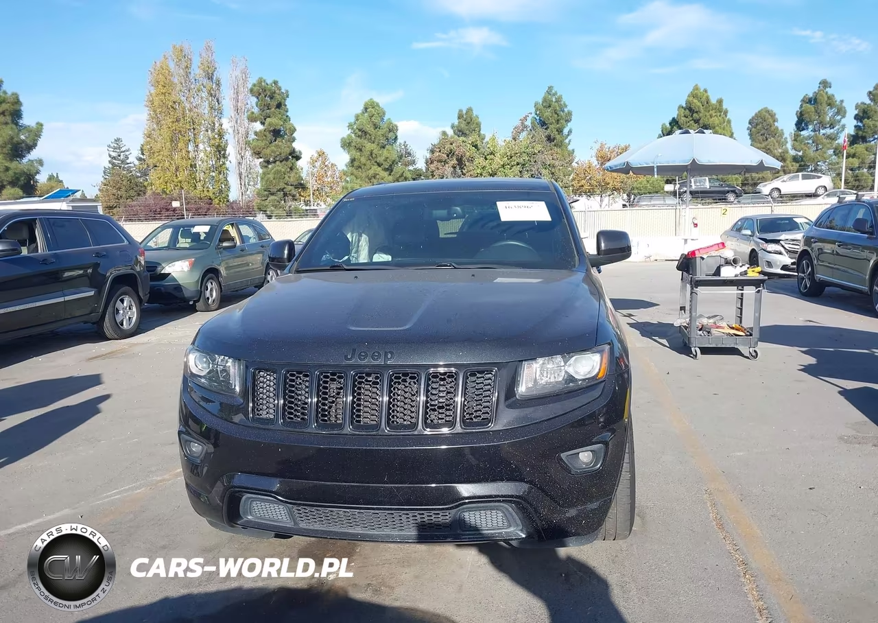 2015 Jeep Grand Cherokee Altitude VIN:1C4RJFAG8FC687237 - 12