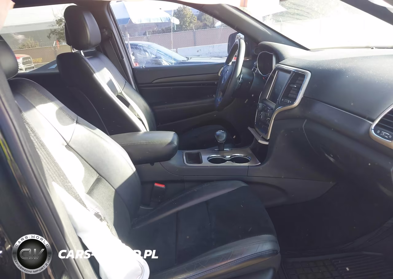 2015 Jeep Grand Cherokee Altitude VIN:1C4RJFAG8FC687237 - 5