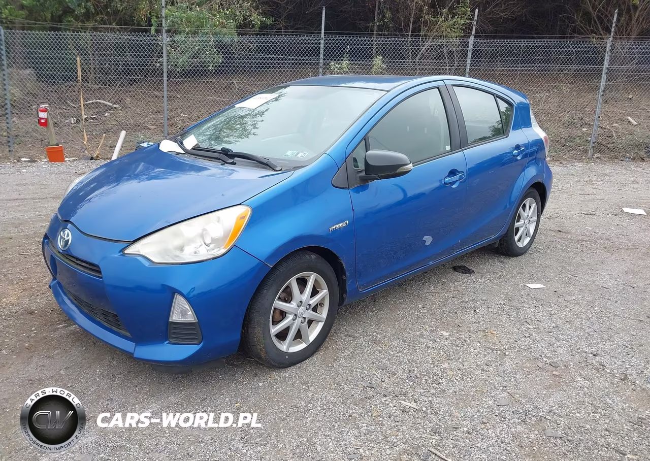 2012 Toyota Prius C Three VIN:JTDKDTB36C1016580 - 2