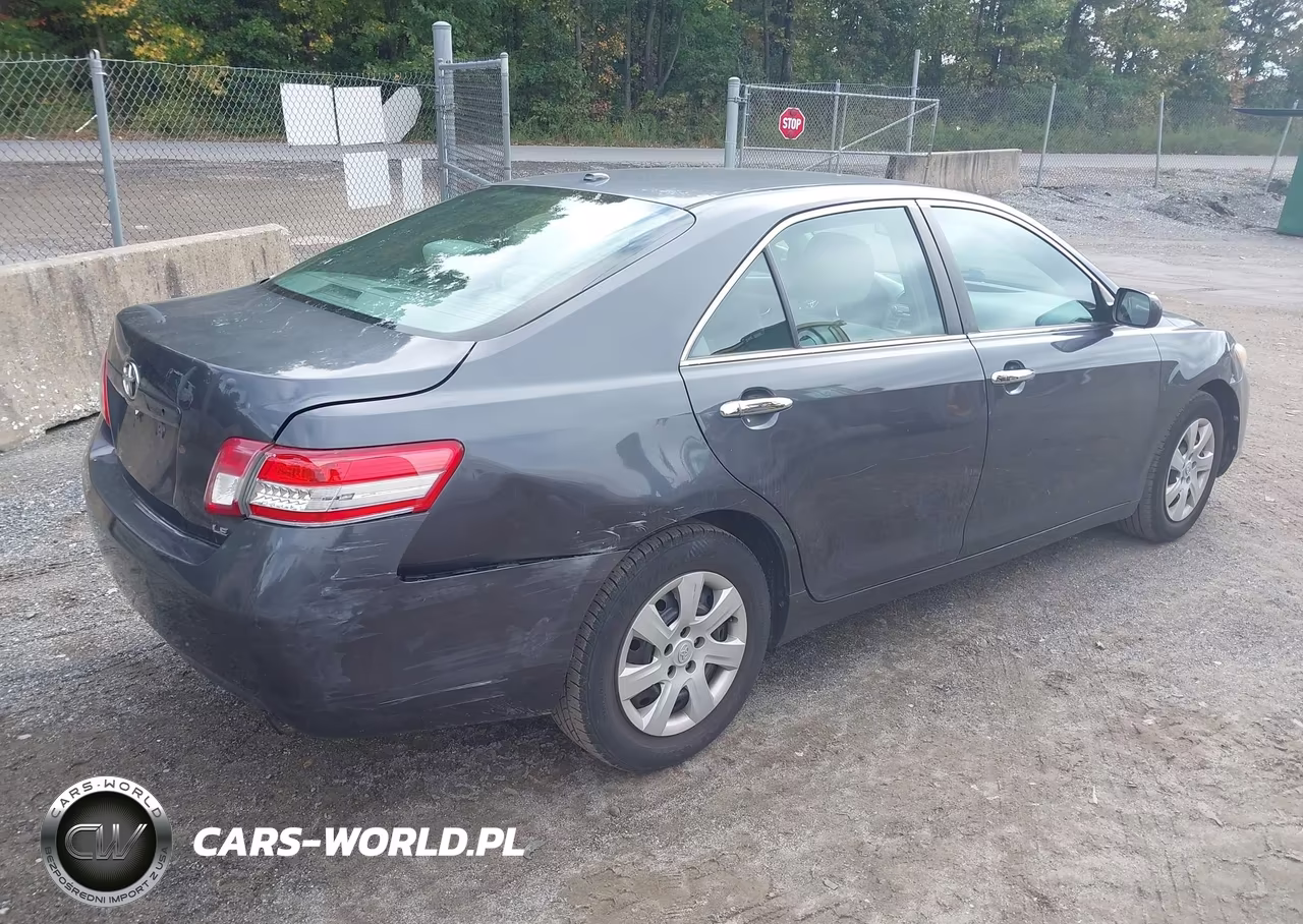 2011 Toyota Camry Le VIN:4T1BF3EK1BU121128 - 4