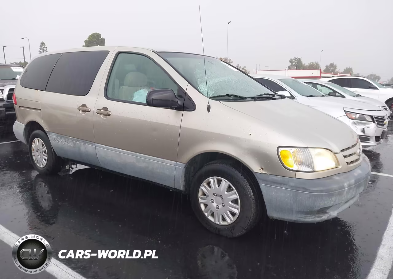 2001 Toyota Sienna Ce