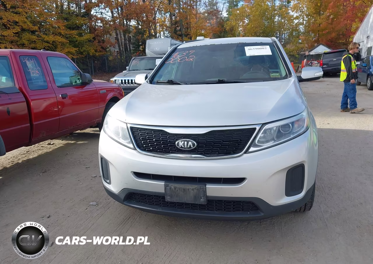 2014 Kia Sorento Lx VIN:5XYKTCA61EG541449 - 13