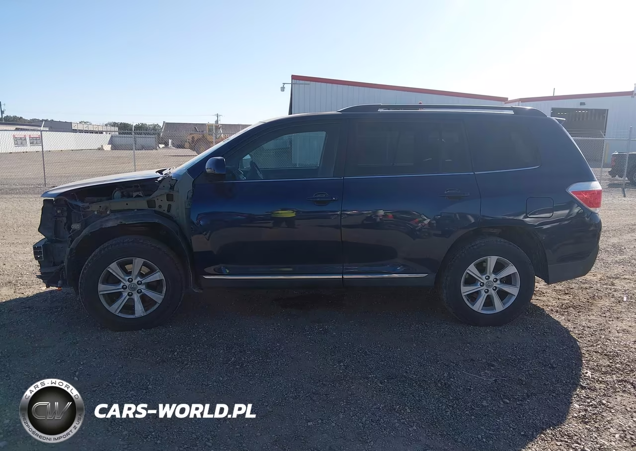 2011 Toyota Highlander Base V6 VIN:5TDZK3EH7BS037032 - 15