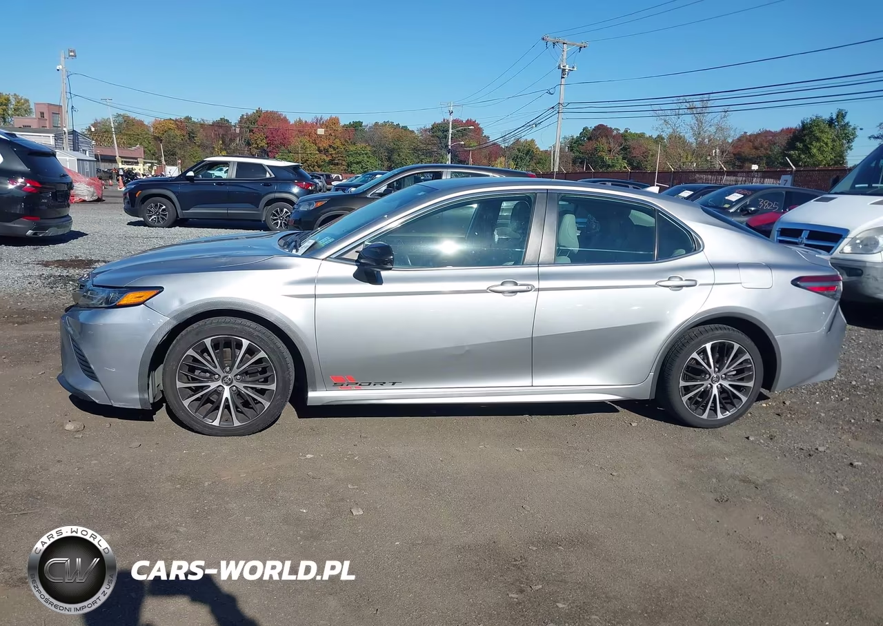 2019 Toyota Camry Se VIN:4T1B11HK3KU683241 - 14