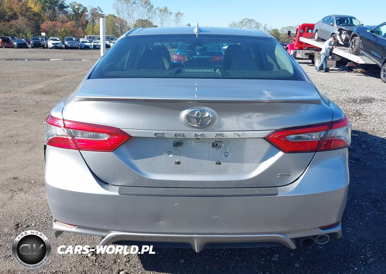 2019 Toyota Camry Se VIN:4T1B11HK3KU683241 - 16