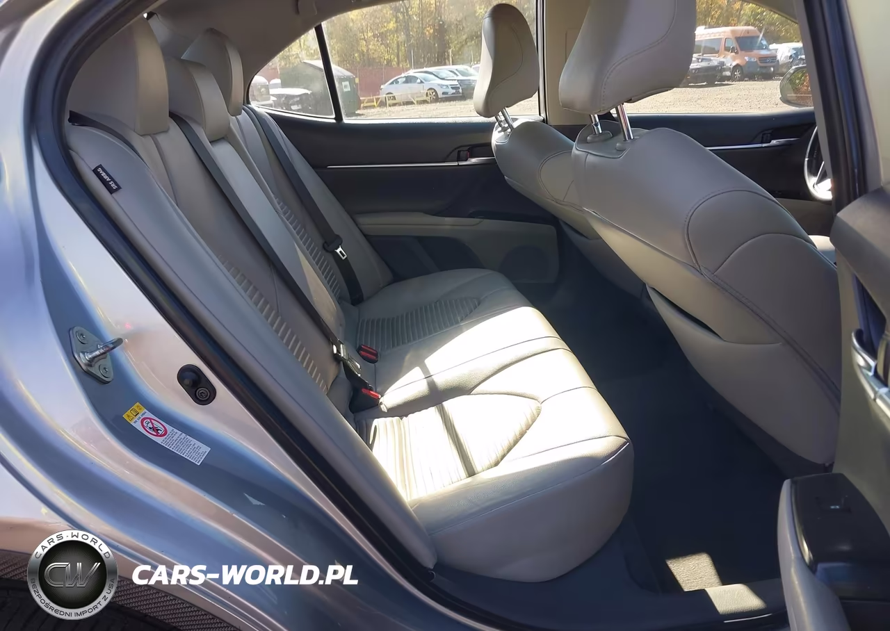 2019 Toyota Camry Se VIN:4T1B11HK3KU683241 - 8