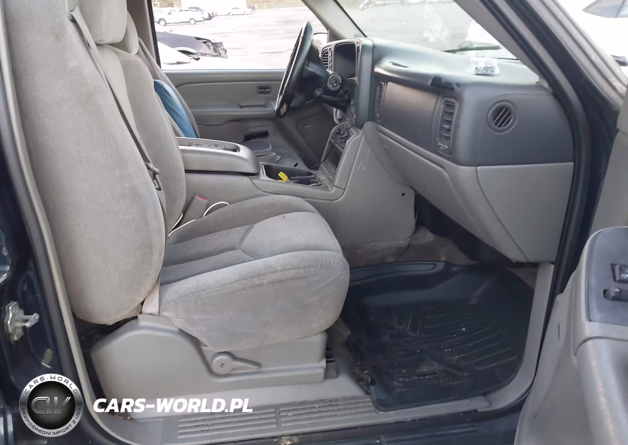 2004 Chevrolet Tahoe Ls VIN:1GNEK13Z04J272328 - 5