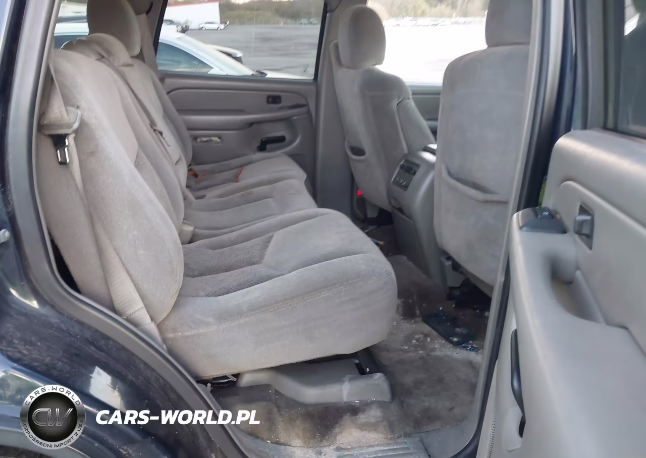 2004 Chevrolet Tahoe Ls VIN:1GNEK13Z04J272328 - 8