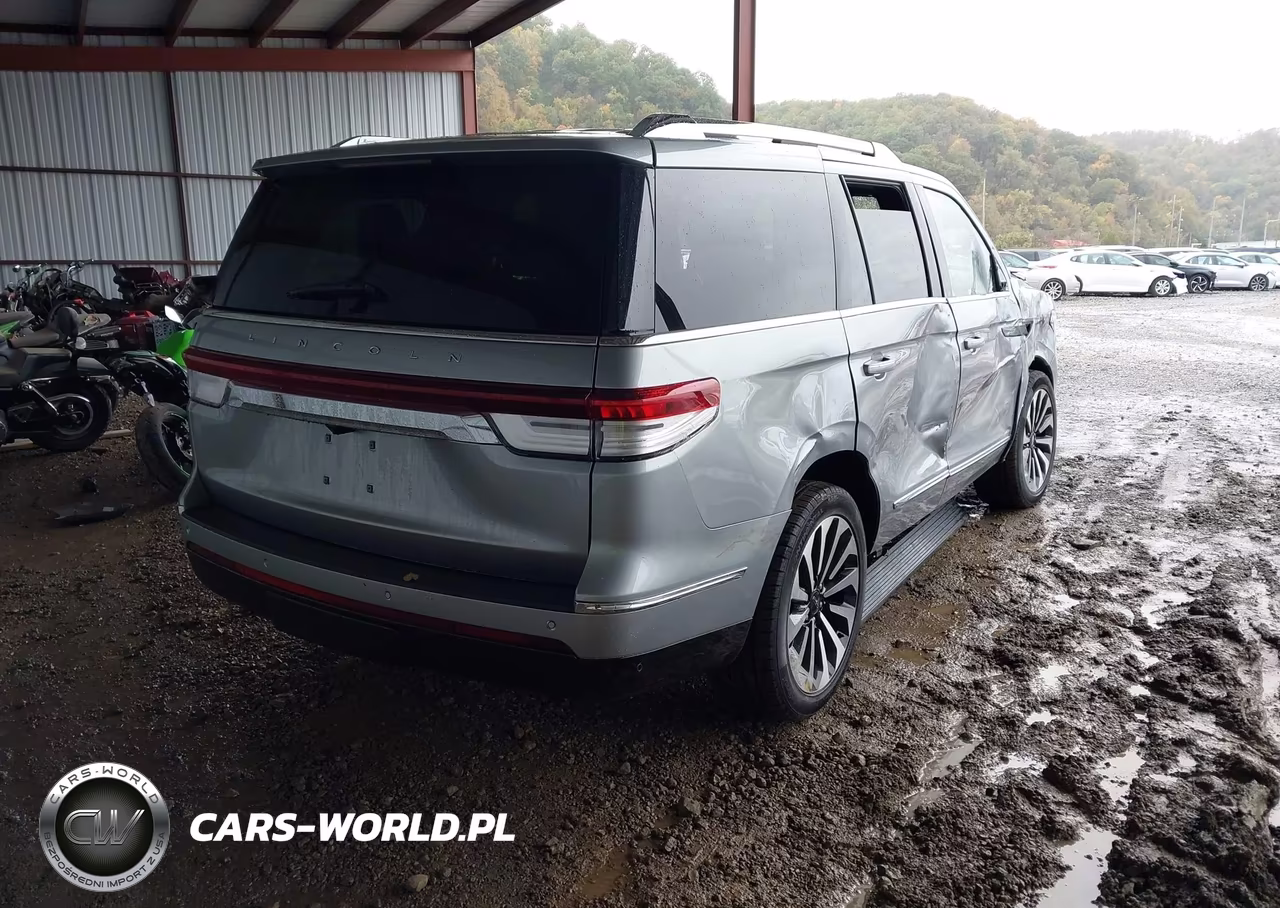 2022 Lincoln Navigator Reserve VIN:5LMJJ2LT3NEL07829 - 4