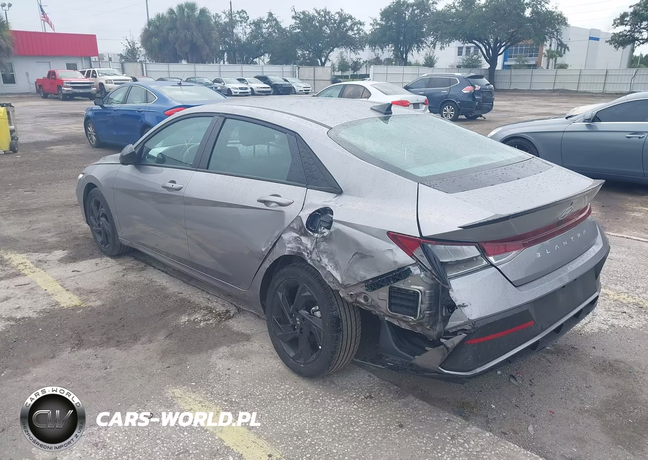2026 Hyundai Elantra Sel Sport VIN:KMHLM4DG5TU112110 - 6